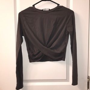 Grey long sleeve crop top